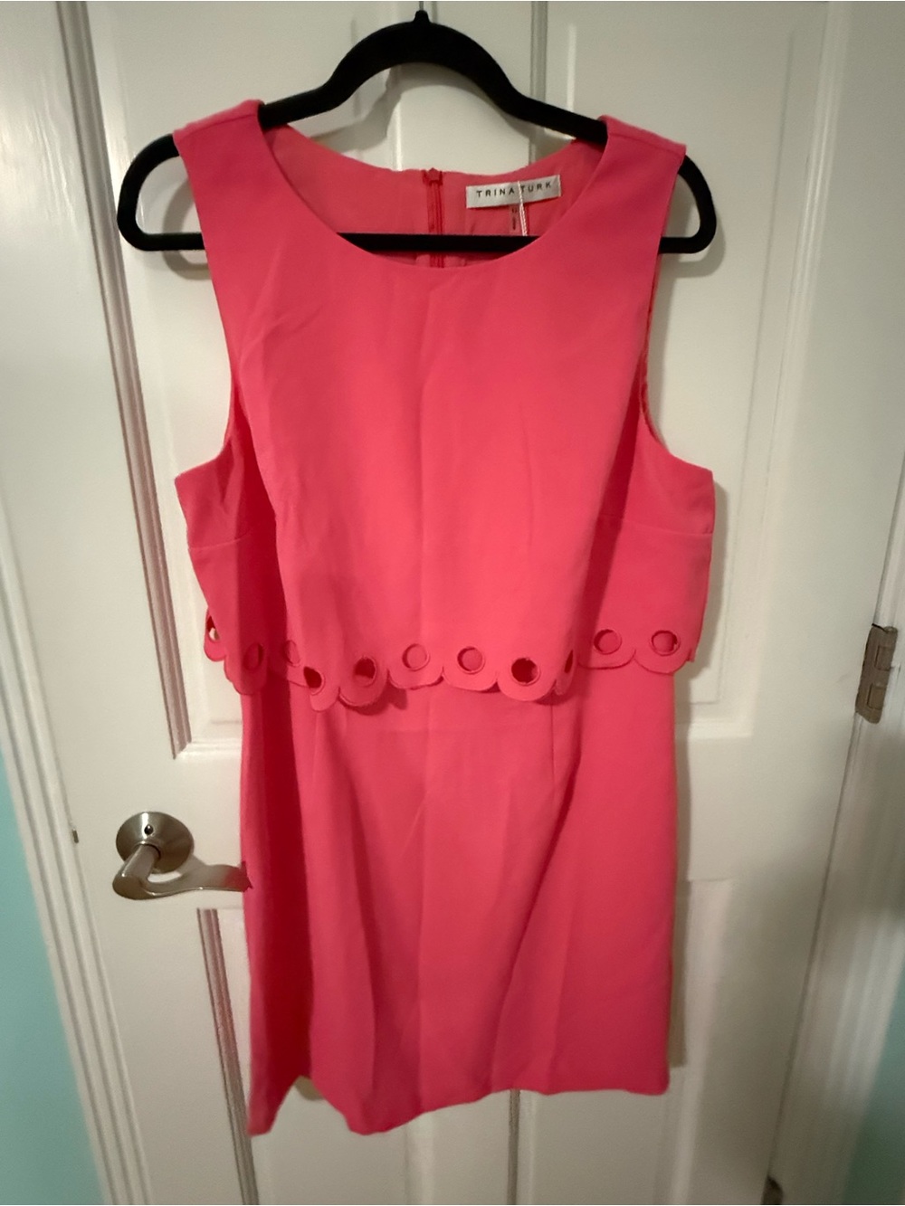 Trina Turk Coral Pink Sleeveless Scallop-Hem Mini Dress